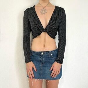 black long sleeve going out top